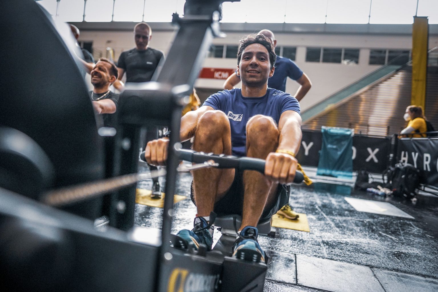 Raf op de roeier tijdens een HYROX-race
